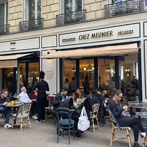 Joli 16 Victor Hugo , Paris France